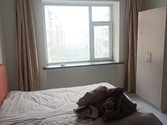 吉林船营北京路北京路与珲春街交汇处五楼一居室精装地热设施齐全长租可以季度付出租房源真实图片