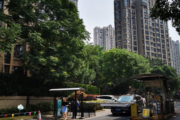 保利叶上海(一期公寓住宅)