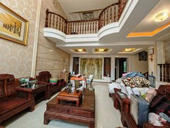 桂林秀峰翊武小区肖家新村别墅前后院子车库出租房源真实图片