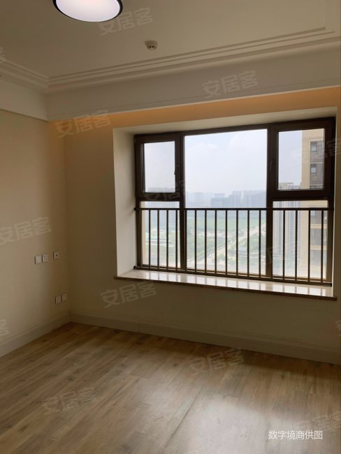 融创大四室 精装修交付