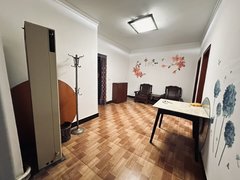 荆州沙市江津路朝阳路（袜厂宿舍）实中对面步梯二楼大两房拎包入住出租房源真实图片