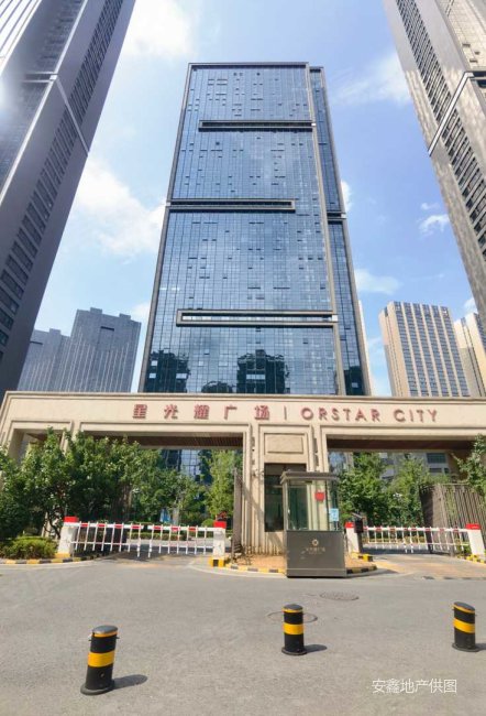 星光耀广场楼龄新集中供暖临地铁有电梯精装可拎包入住