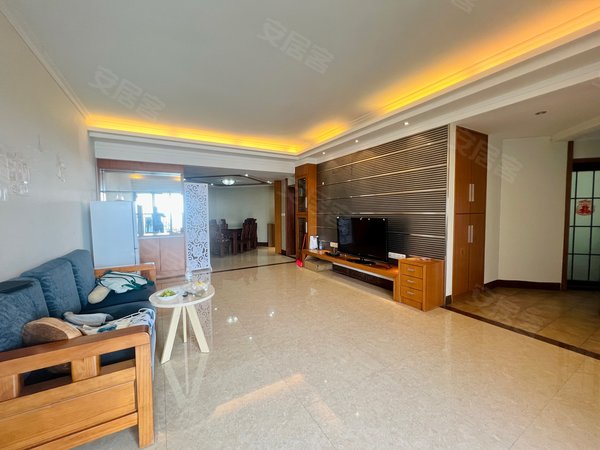 梧州长洲市政府灏景尚都a区灏景a区 精装3房2卫 拎包入住出租房源真实