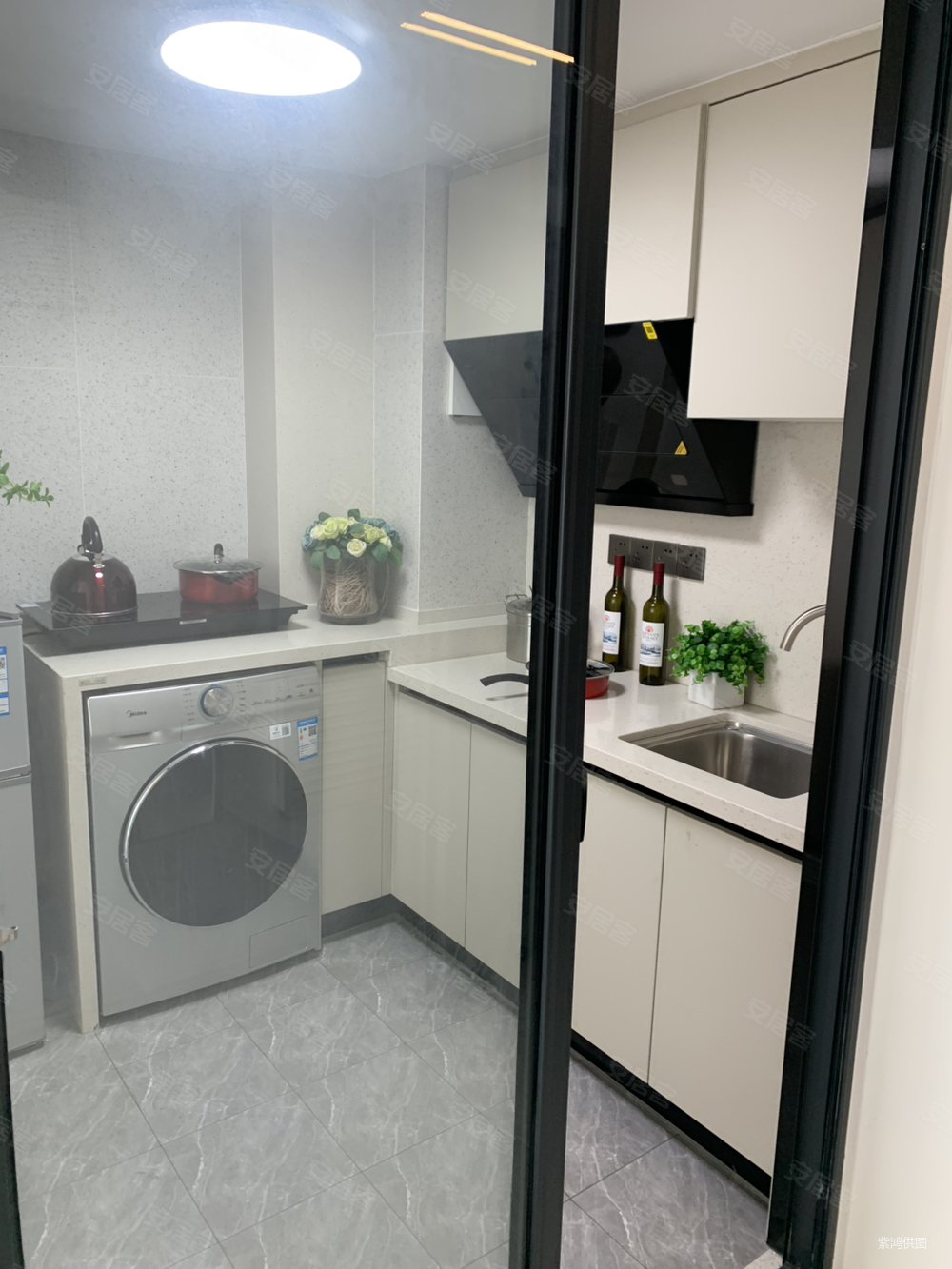 多彩城(商住楼)3室2厅2卫75㎡东南43.8万