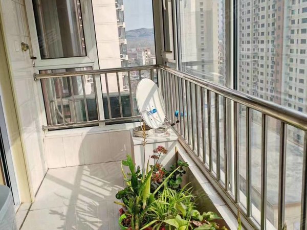 【多图】裕丰小区,莱城城区租房,小区内有幼儿园,裕丰小学,十八乐,营