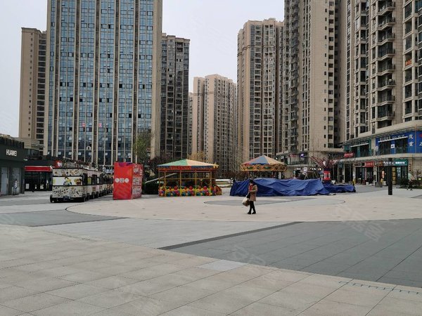 重庆渝北空港桥达茂宸广场(商住楼)桥达茂宸广场  精装1室1厅  家具