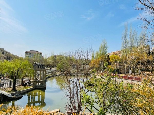 北京顺义中央别墅区莱蒙湖莱蒙湖联排别墅,7米挑空,保养全新,初次出租