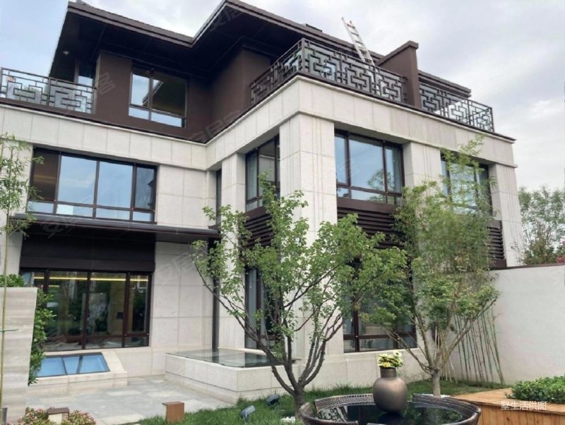 朝阳毛坯天瑞宸章人文社区飘窗视野开阔