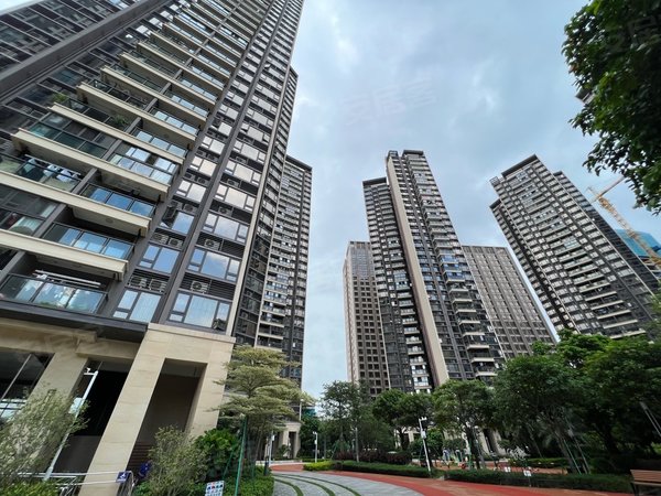 珠海香洲新香洲绿景喜悦荟绿景喜悦荟 双阳台 拎包入住 精装修 近山姆