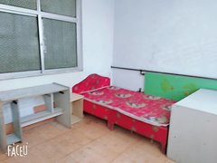 莱芜莱城莱城城区馨百酒店对面三楼女生合租一间出租可月付出租房源真实图片