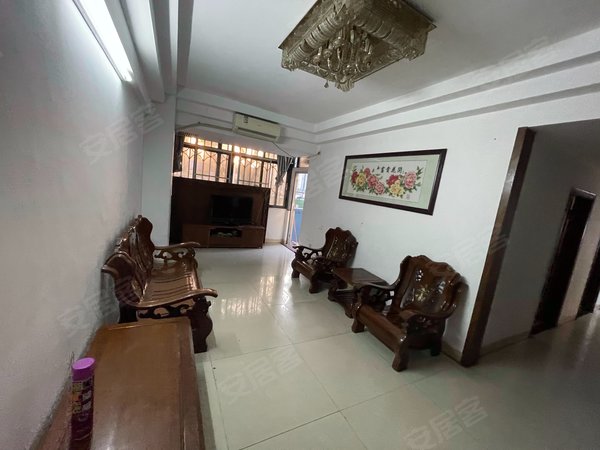 【多图】合兴苑,芳村租房,花地湾地铁站 合兴苑 低层精装两房 随时