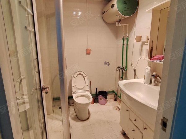 女生合租万博茂业市第二医院人民政府竞秀公园乐凯小学