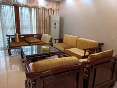 韶关武江沙洲尾碧水花城电梯高层,四房两厅,中式装修家私电器全齐,拎包可入住出租房源真实图片
