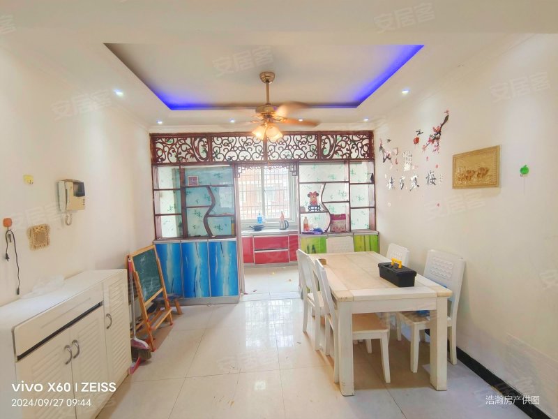 中牟天泽城旁 蓝爵世家 好楼层128平三房 60万