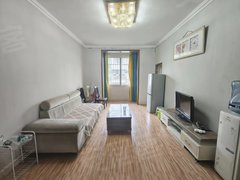 德阳广汉市雒城夜市附近和平新区  标准套一 小区中庭 停车方便费用低出租房源真实图片