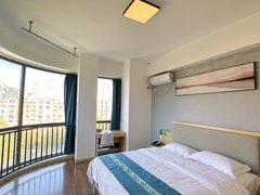 青岛黄岛香江路香江路西 悦湖 精装套一 青医附院 家电齐全 八里庄 为明出租房源真实图片