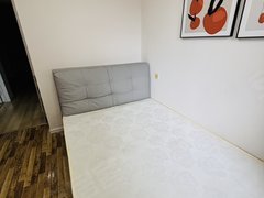 青岛李沧李村租奥克斯套二厅双南卧紧靠李村地铁口可可居住，价格有惊喜出租房源真实图片