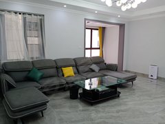 德阳广汉市行政广场急租：精装修带家具家电，空调4台，随时看房，价格可谈出租房源真实图片