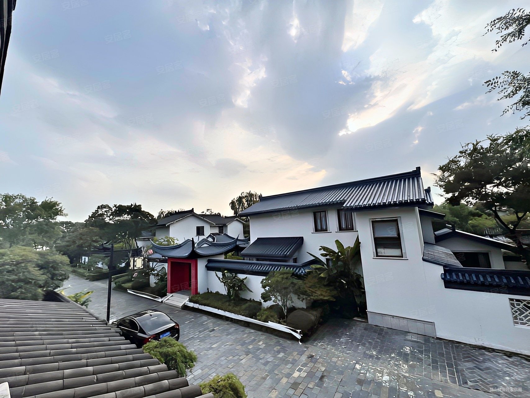 天伦随园(昆山)4室2厅4卫253㎡南北1800万