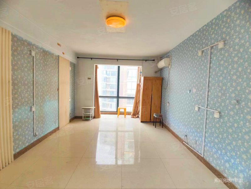 奥园国际公寓3室2厅2卫163.78㎡南268万