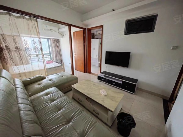 深圳南山南油南园枫叶公寓南园枫叶公寓 2室1厅1卫 精装修 电梯房