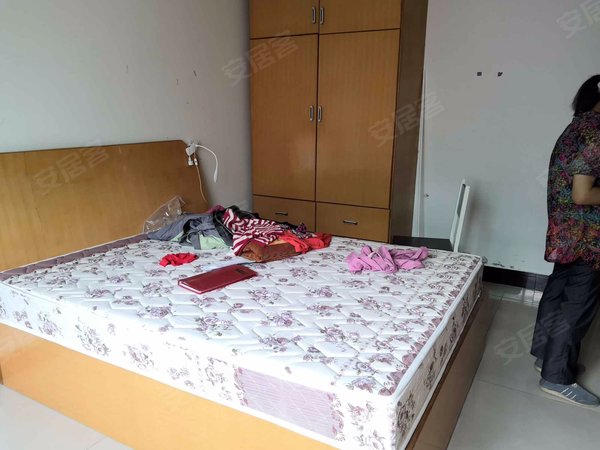 杭州西湖留下小和山新苑小和山新苑 2室2厅1卫出租房源真实图片