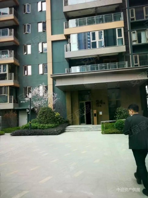 仅130w新鸿基悦城交通便捷近地铁配套齐全