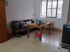 肇庆端州城西西江南路医专卫校宿舍小区，五楼，106方，三房两厅空调洗衣机出租房源真实图片