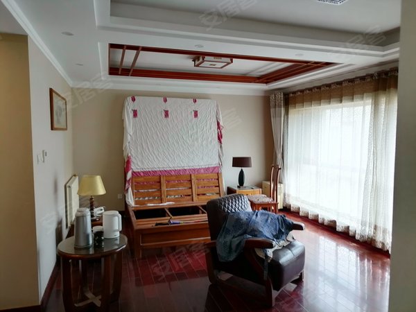 济南高新经十路高新段普利林景山庄近汉峪金谷林景山庄精装6室别墅 办