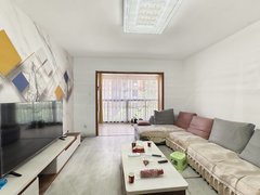 曲靖麒麟万达广场出租 万达广场 外滩旁 晶苑花园 拎包入住 家具家电齐全出租房源真实图片