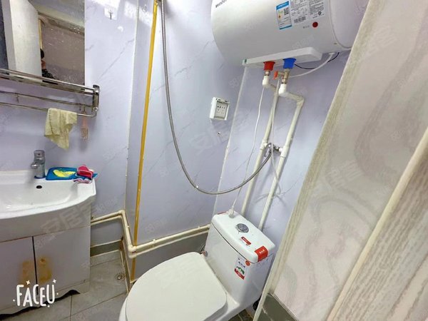 可月付短租近深圳路辽阳东路地铁崂山万象汇东韩金狮广场齐鲁医院