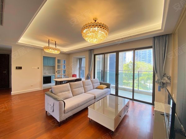 珠海高新区唐家湾唐韵唐韵精装4房 精美家私 全屋定做 你值得拥有出租