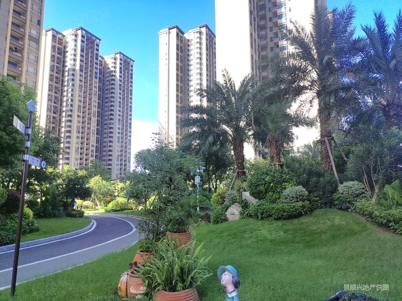 碧桂园翠湖湾 环境好 双卫生间 精装修 停车方便 南向采光好