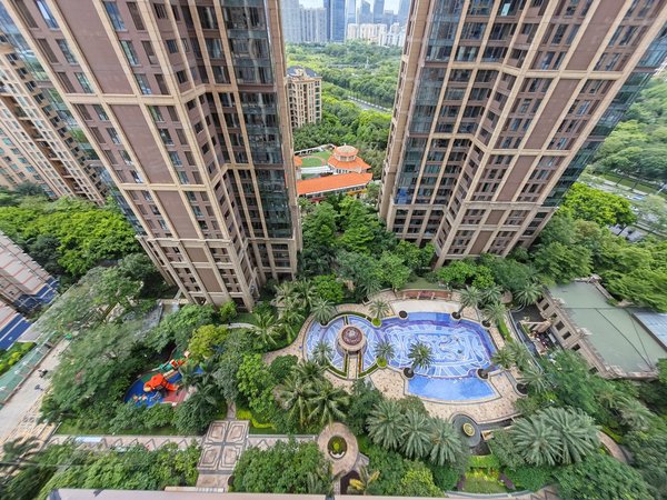 深圳福田香蜜湖香蜜湖九号大院业主自住房出租 精装4房书房保姆间 看