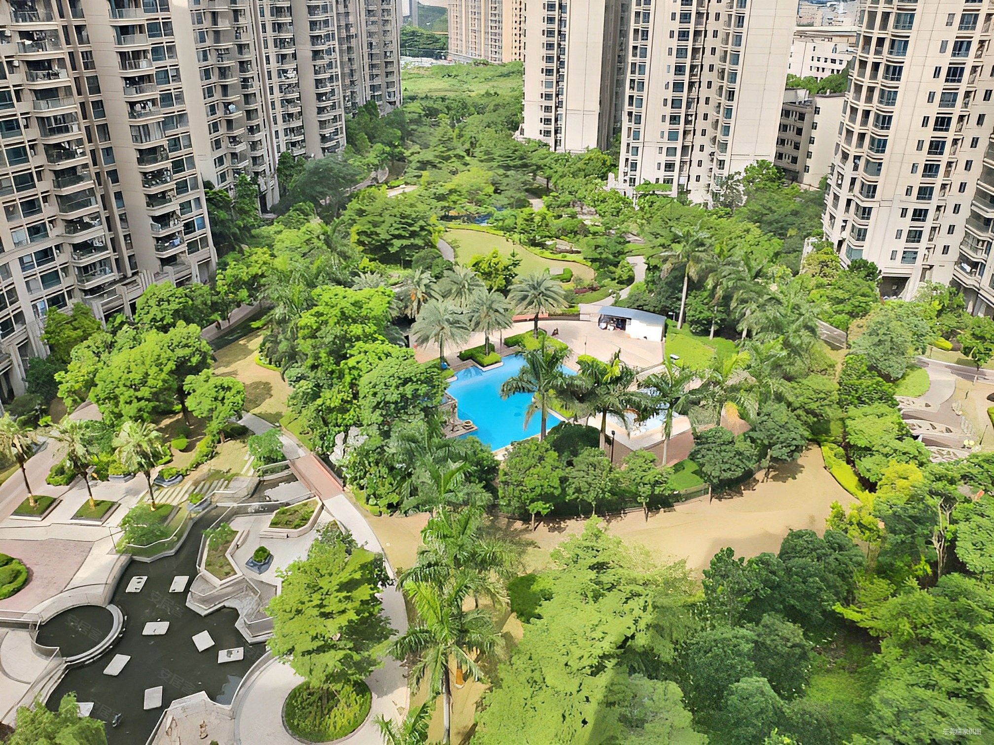 松湖朗悦单位两房朝南看花园刚需两居