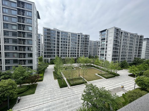 绍兴镜湖洋江西路融创绍兴壹号院洋房 好楼层地铁口!出租房源真实图片