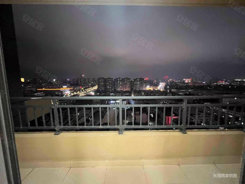 天麟天瑞花园 正南朝向 带电梯 临地铁 满二 商业配套成熟