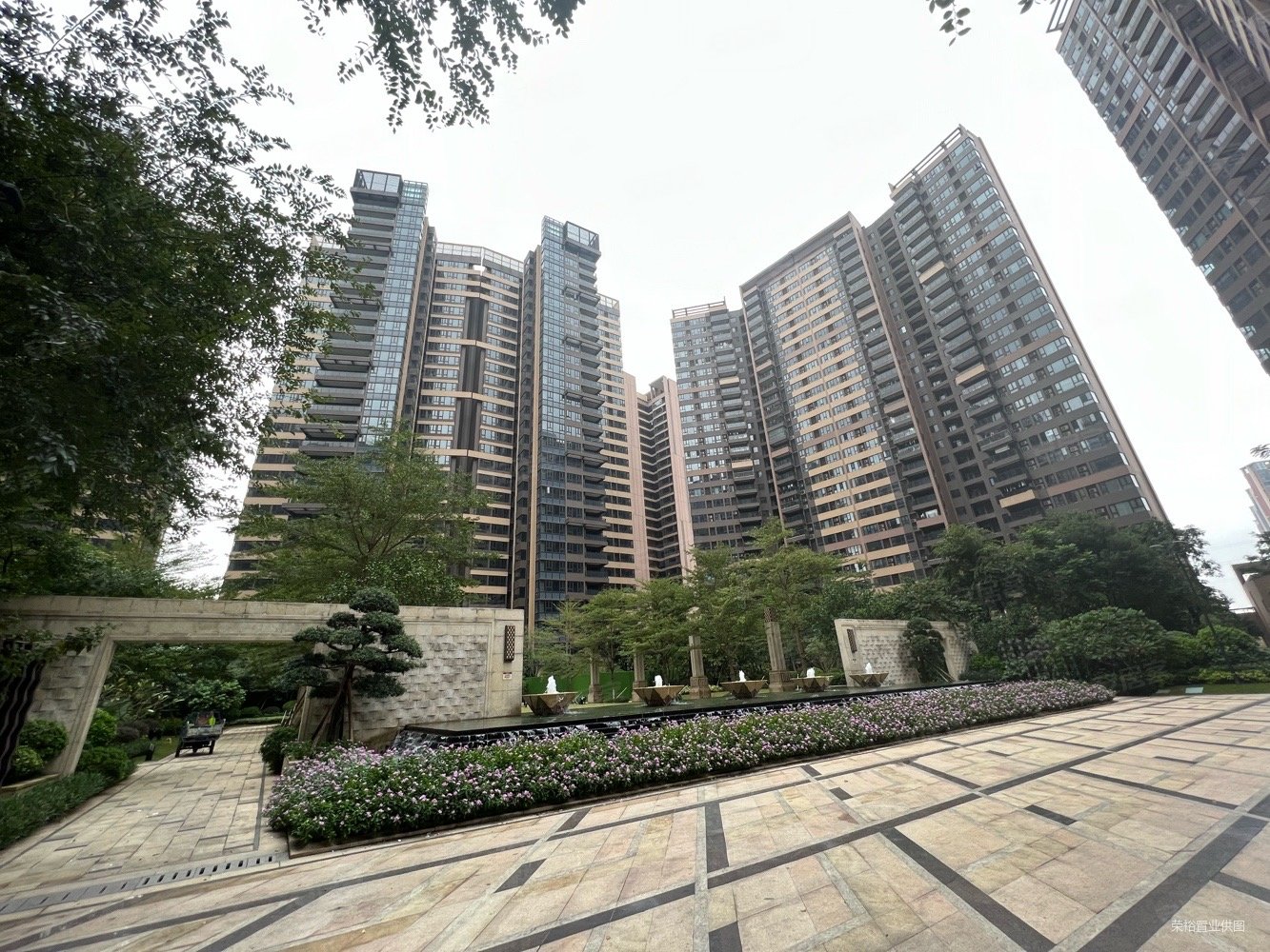 近珠海坦洲豪宅佳境康城精装四房南北通透随时看房