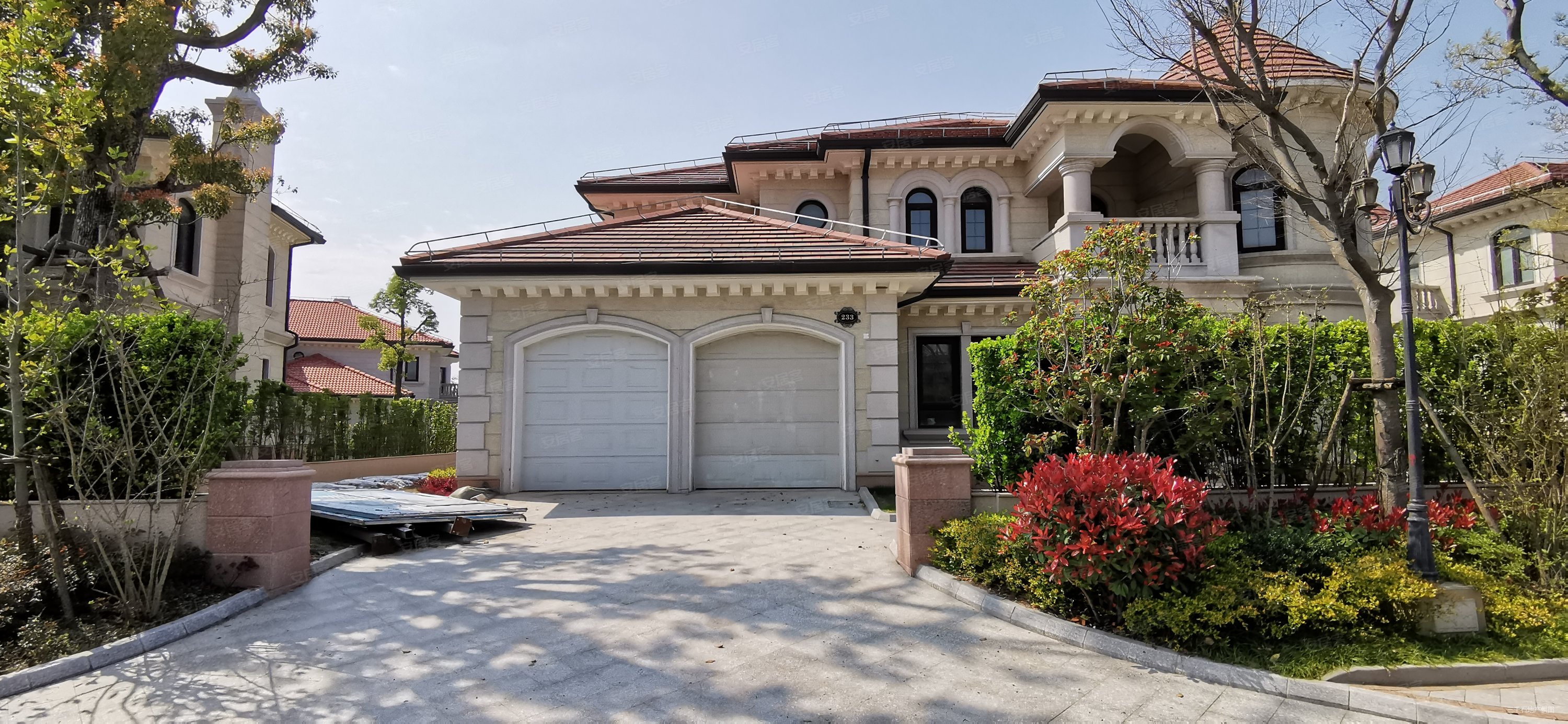 大虹桥徐泾独栋别墅!户型好业主非常诚意出售!置换急售!