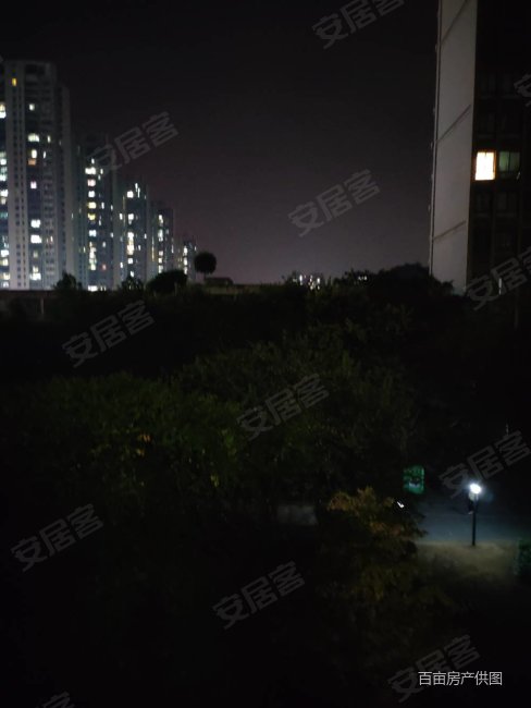 冠亚国际星城(东区)3室2厅2卫125.21㎡南北59万