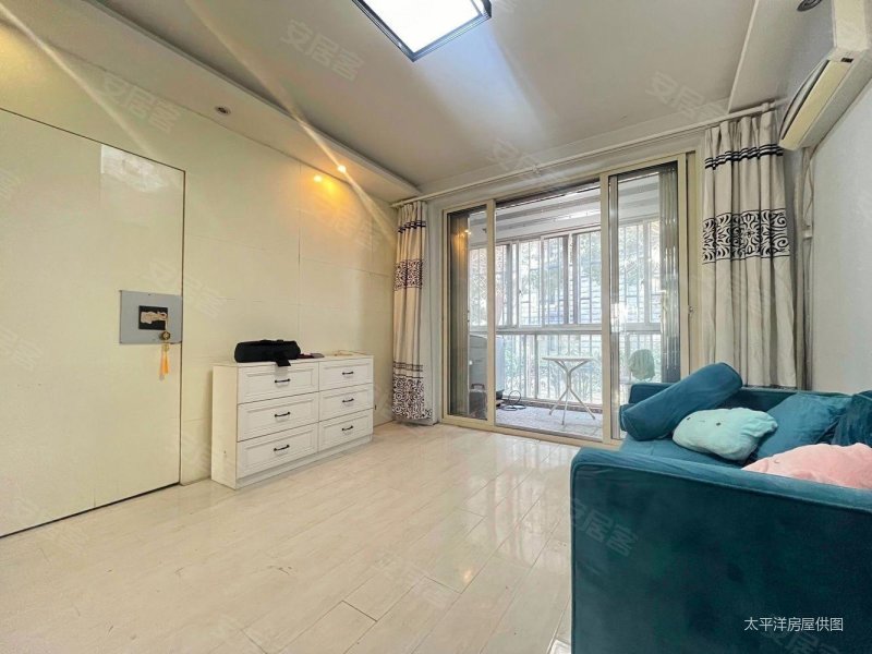 上海房产网>上海二手房>闵行二手房>金虹桥二手房>湘府花园古北首席>