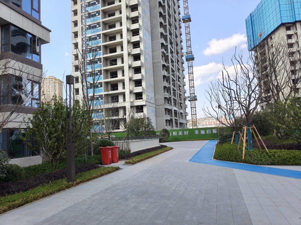 昆明官渡官南大道中骏天誉二期官南大道中骏天誉小区3室2厅1厨2卫大