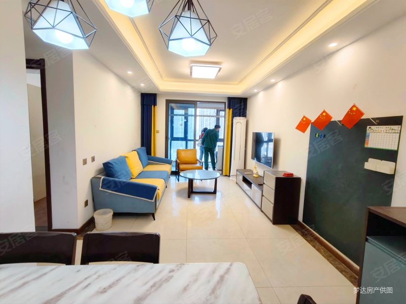 康桥康城精装修三房前面无遮挡拎包入住小区绿化率高