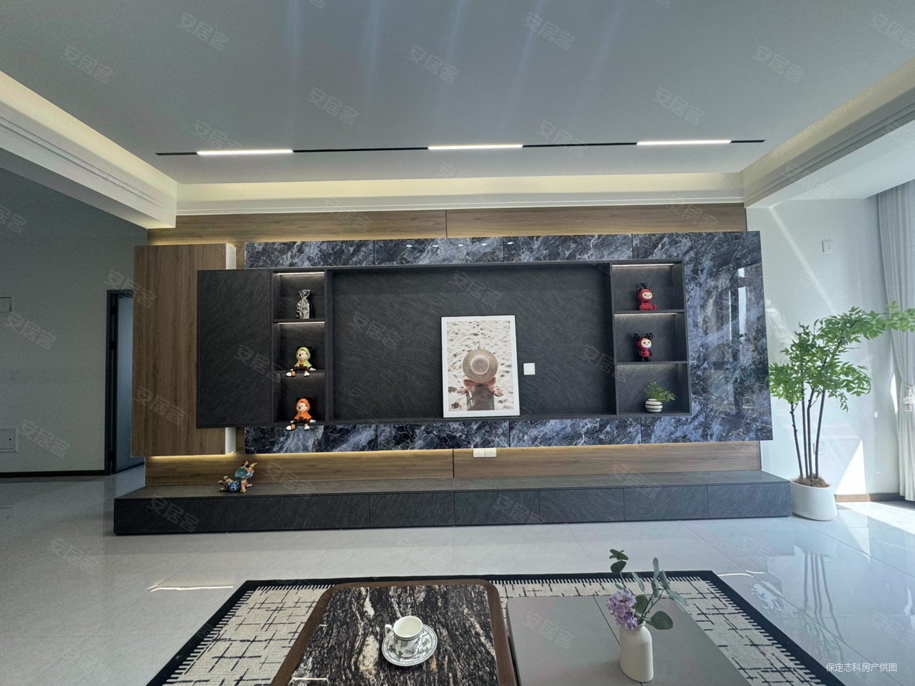 维多利亚夏郡3室2厅2卫137.1㎡南北105.8万