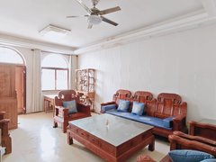 海口美兰海甸海甸岛六东路荣域，联排别墅，精装，家电齐全，可直接拎包入住，出租房源真实图片