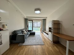 上海浦东世纪公园大唐盛世花园 南北通两房 精装修带地暖 出门就是地铁商场公园出租房源真实图片