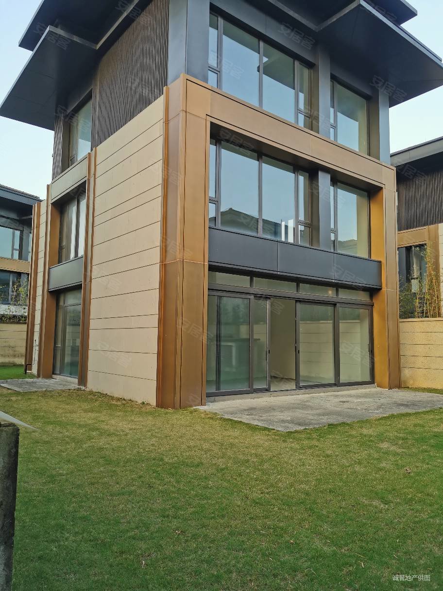 珠海唐家独栋大别墅带私家电梯前后大花园带车位地下室