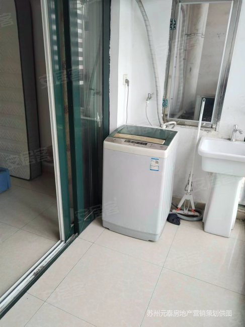 出售富元家园精装小户,拎包入住,业主置换诚售,随时可以看房