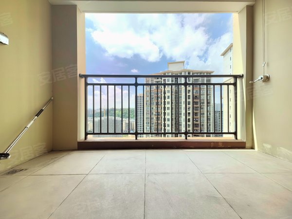 合景花漫里 拎包入住 南向视野好 免停车废 楼层不错 可看房,增城租房