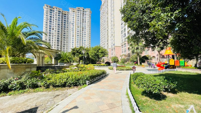 檀溪谷瀚苑3室2厅2卫140.99㎡南北91.8万